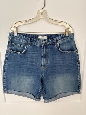 Free People We The Free Ivy Long Denim Cuffed Shorts - Size 31 EUC